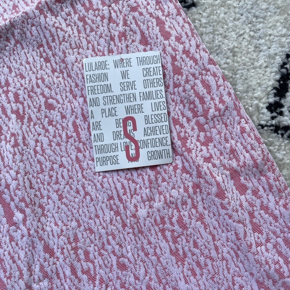 LulaRoe Cassie Pencil Skirt NWT - Picture 3 of 4